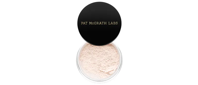 PAT MCGRATH LABS-maquillaje-corrector-grano-granito-pimple patch-parche-disimular-truco-makeup artist-gotas de ojos.jpg