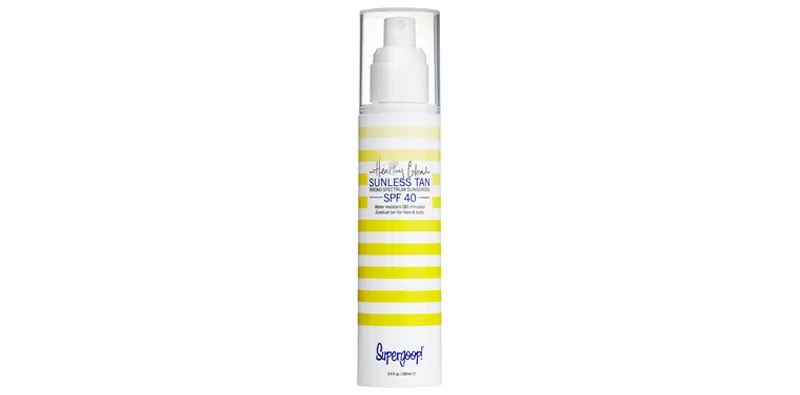 supergoop-pecas-falsas-bronceador-pluma-delineador-a prueba de agua-maquillaje-truco-natural.jpg