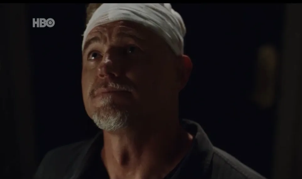 Eric Dane como Cal en Euphoria