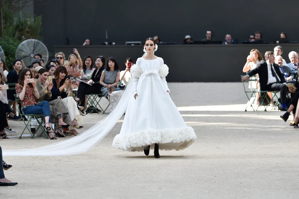 Chanel : Runway - Paris Fashion Week - Haute Couture Fall/Winter 2017-2018