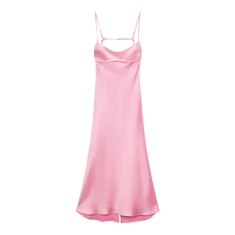 vestido-zara-satinado-color-rosa-viral-tiktok-obsesión-compra.jpg