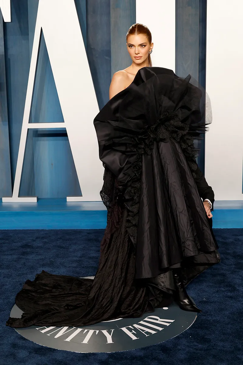 balenciaga marca influyente