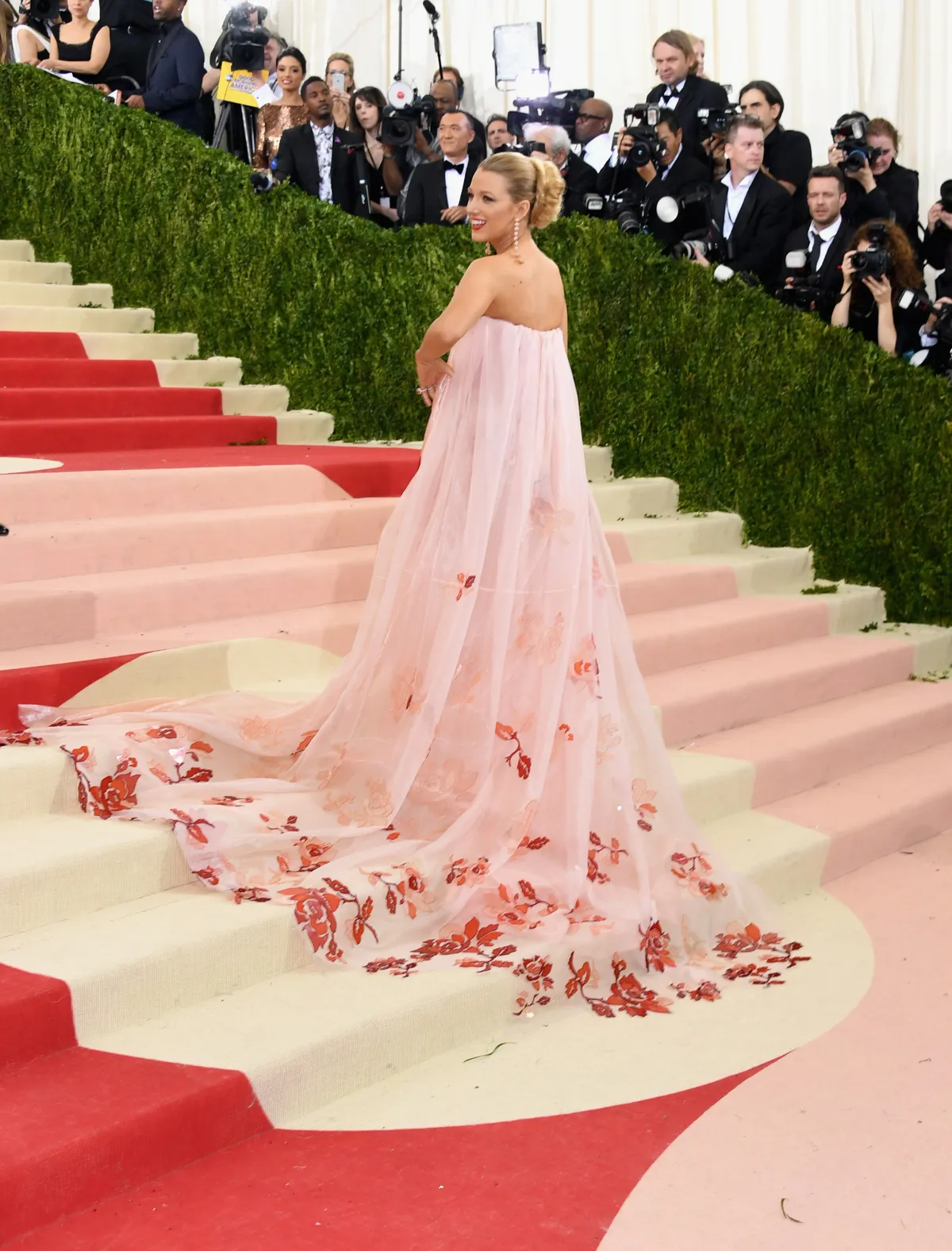 "Manus x Machina: Fashion In An Age Of Technology" Costume Institute Gala - Arrivals