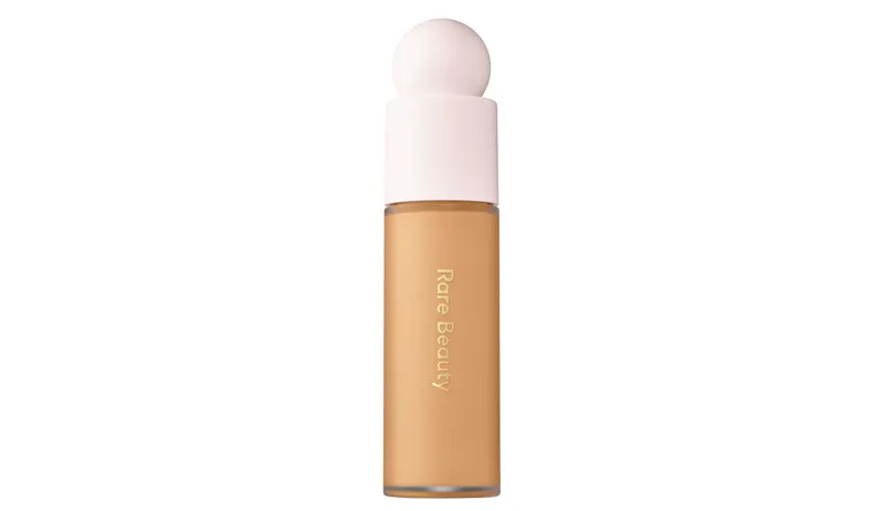 RARE BEAUTY-base-bases-tipos de piel-complexion-cobertura-foundation-grasa-seca-acne-mixta.jpg