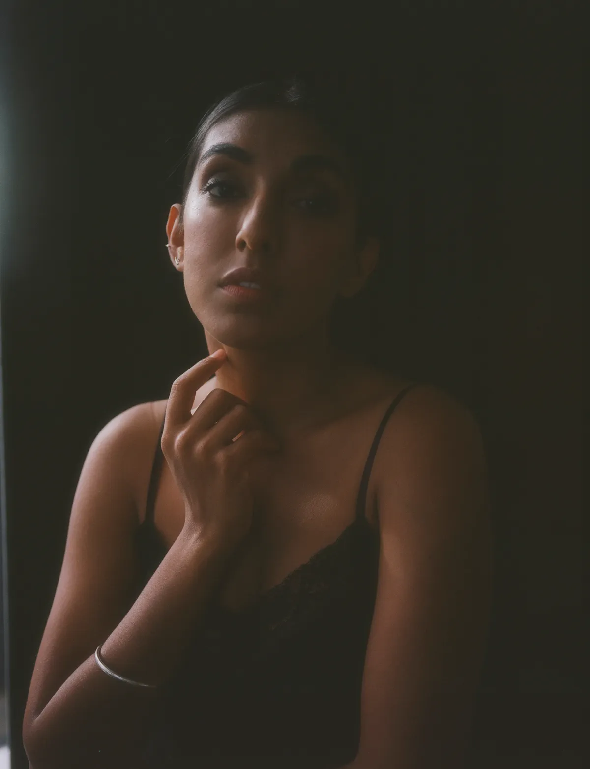 rupi-kaur-la-escritora-de-poesia-que-atrajo-a-los-mas-jovenes-3.jpg