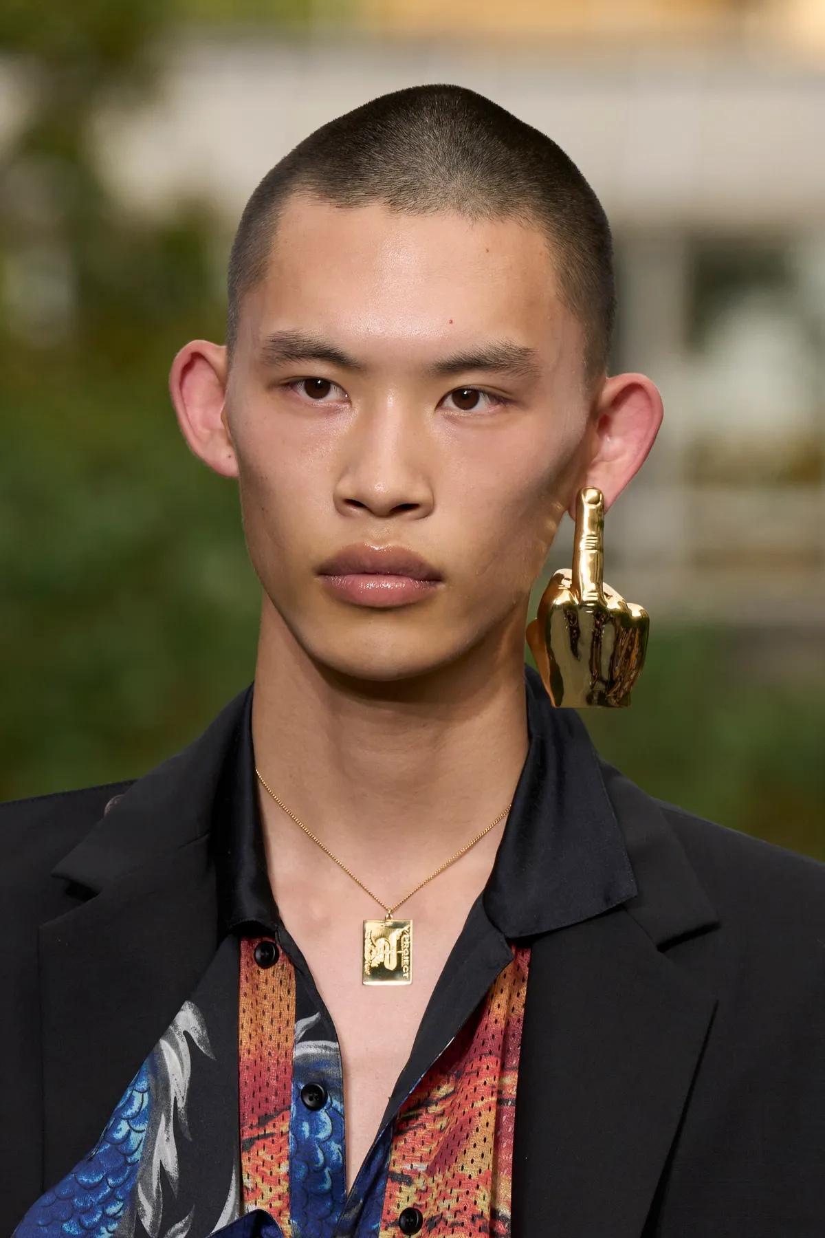 ARETES DEDO MEDIO GROSERO Y PROJECT