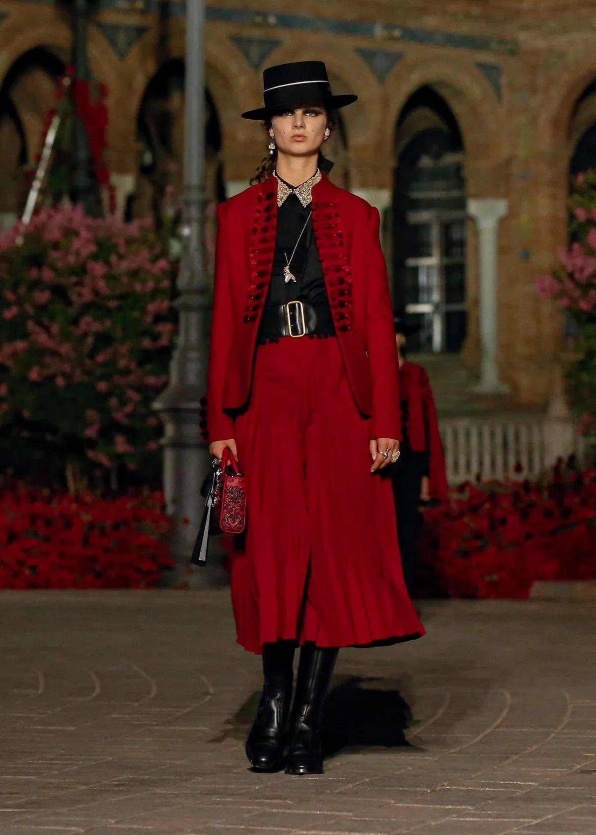 dior cruise 2023 sevilla