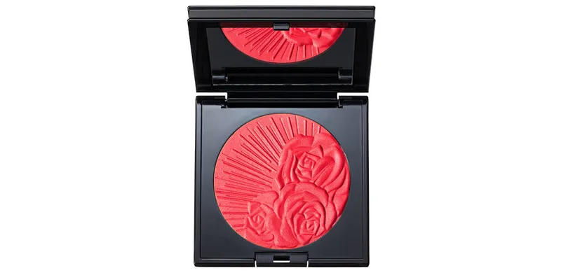 PAT MCGRATH LABS-blush-gusto-maquillaje-rubor-makeup-look-preferencias.jpg