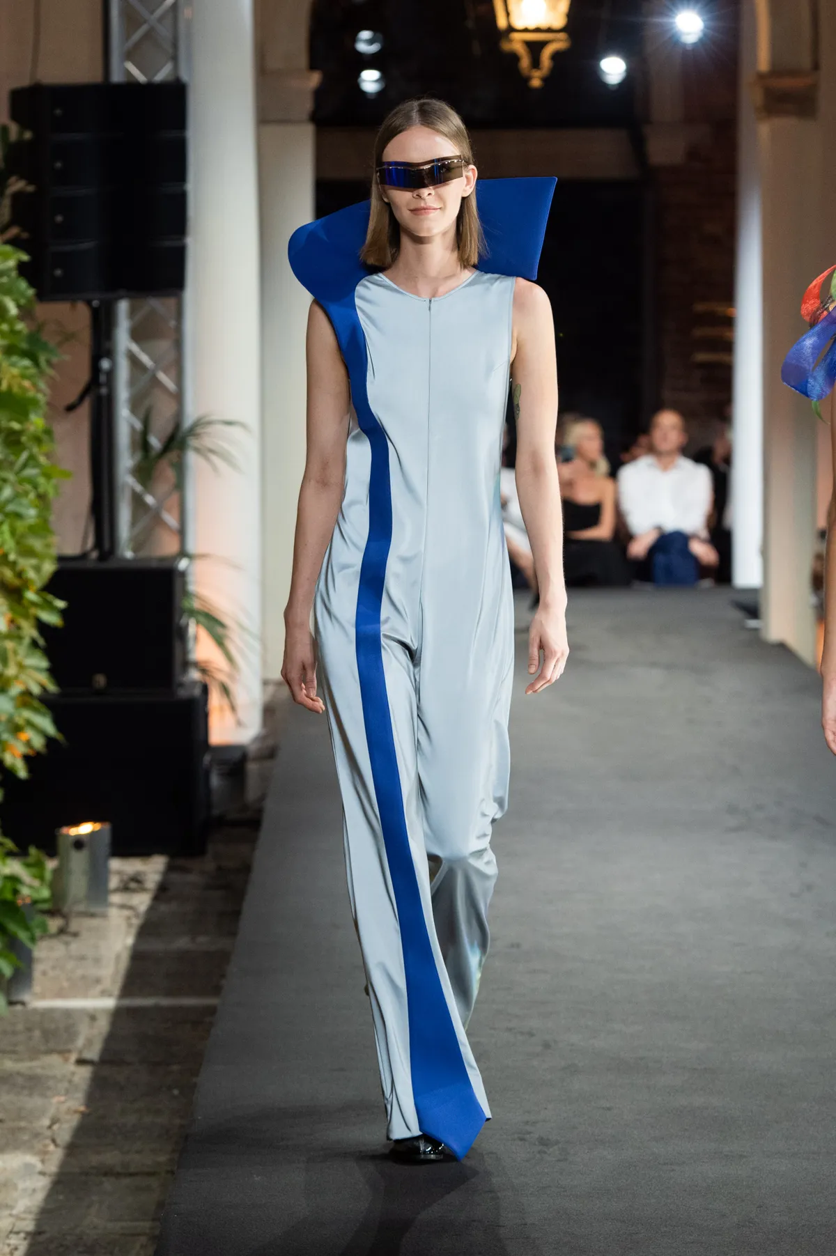 Cortesía: Pierre Cardin. Colección: Cent. 