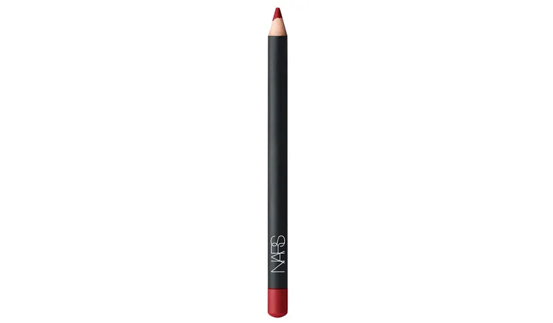 NARS-lipstick-labial-duracion-truco-tip-maquillaje-consejo-corre-corra-mueva.jpg
