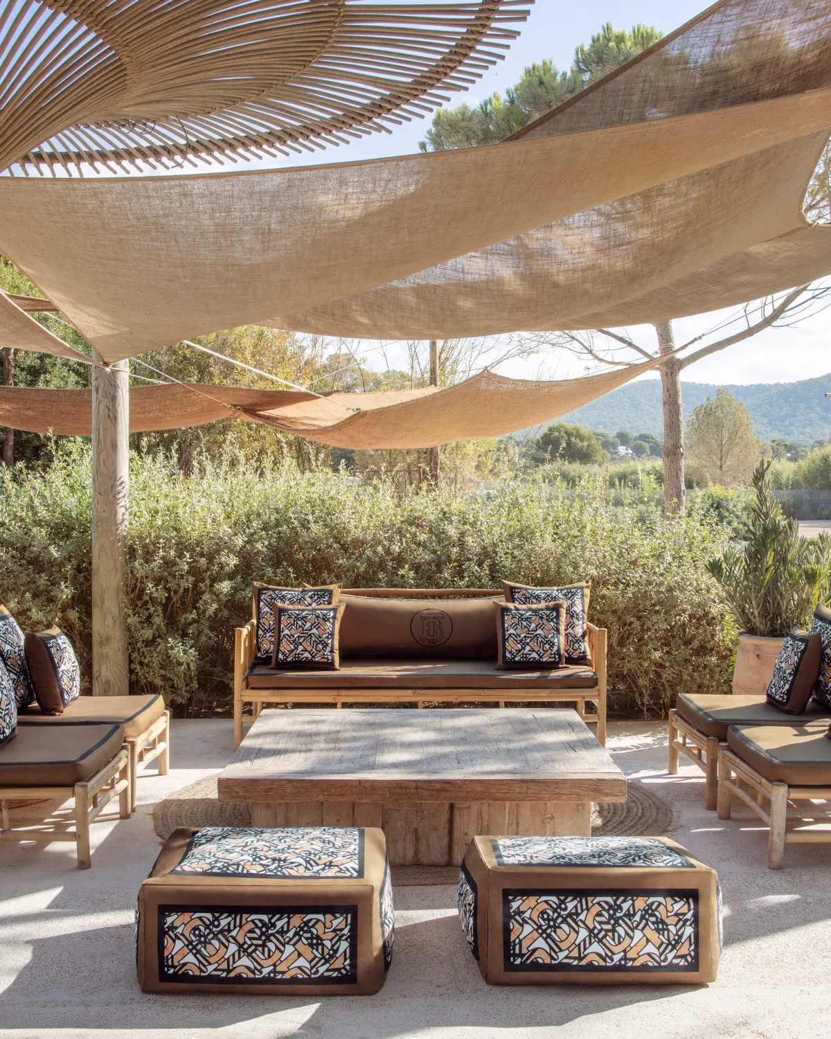 burberry chiringuito ibiza jondal