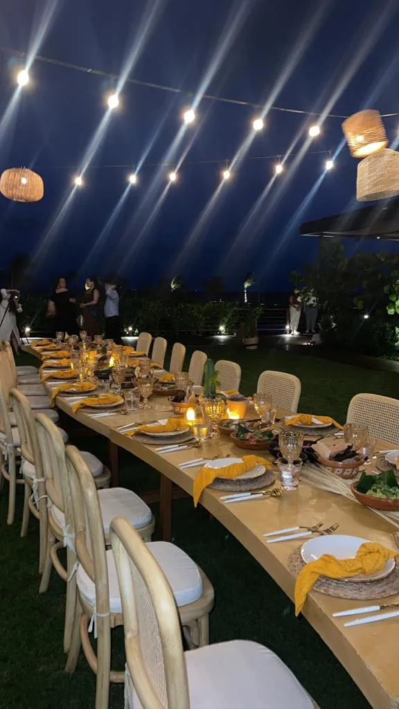cena-abuela-etereo.jpeg