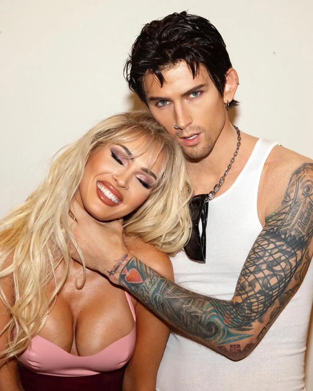 Megan Fox y MGK se transformaron en una de las parejas más polémicas de la industria.