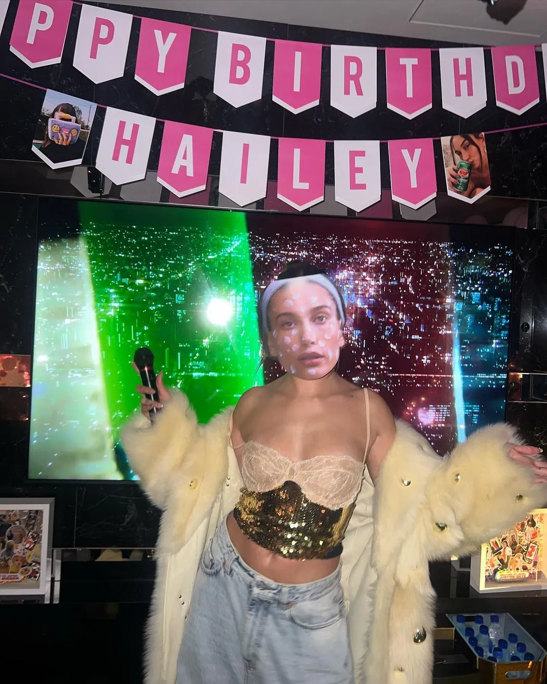 hailey-bieber.jpg