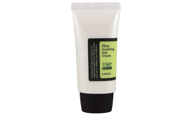 COSRX-BLOQUEADOR-PROTECTOR SOLAR-SPF-FPS-PIEL-GRASA-OLEOSIDAD-MATE-GRANOS-ACNE-PEGAJOSO.jpg