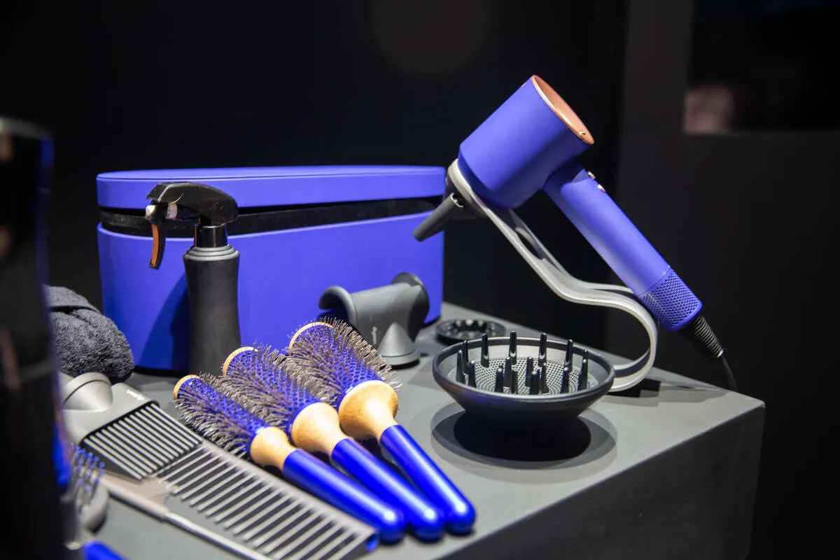 dyson-26.jpg