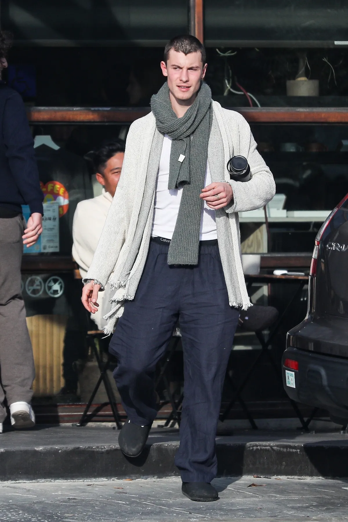Shawn Mendes rapado