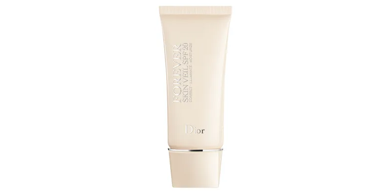 Dior DiorSkin Forever Veil Primer ($1,250, sephora.com.mx)
