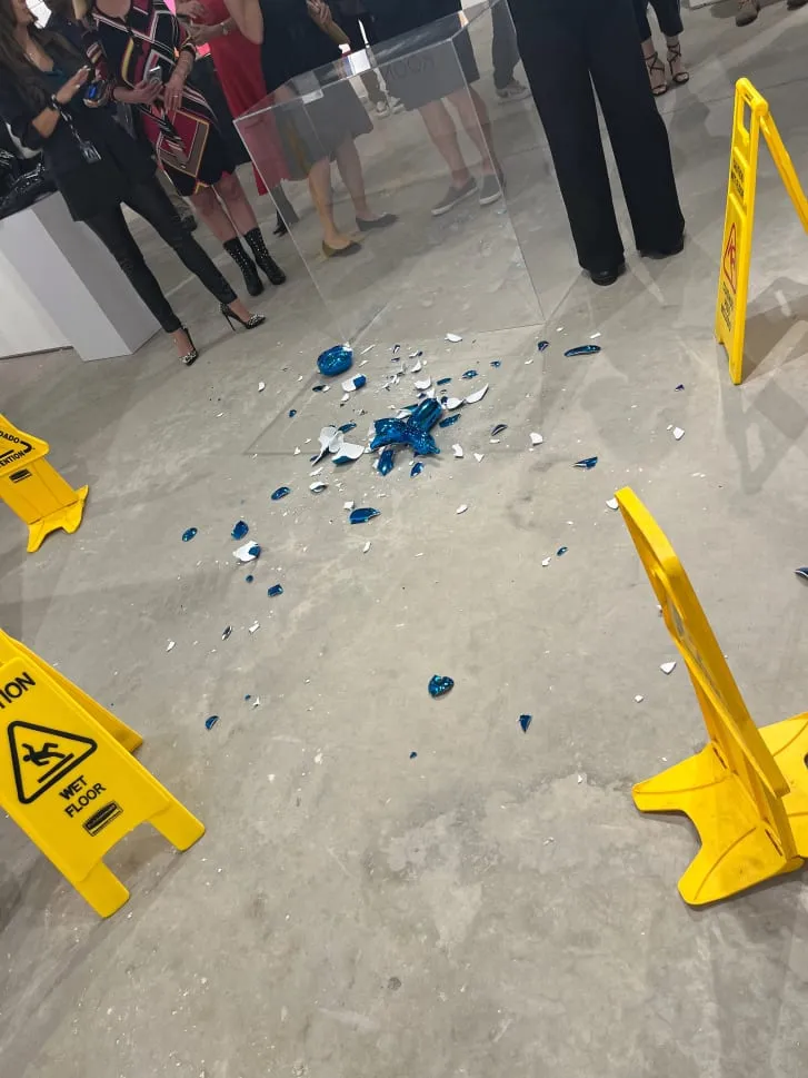 jeff-koons-perro-roto.jpg