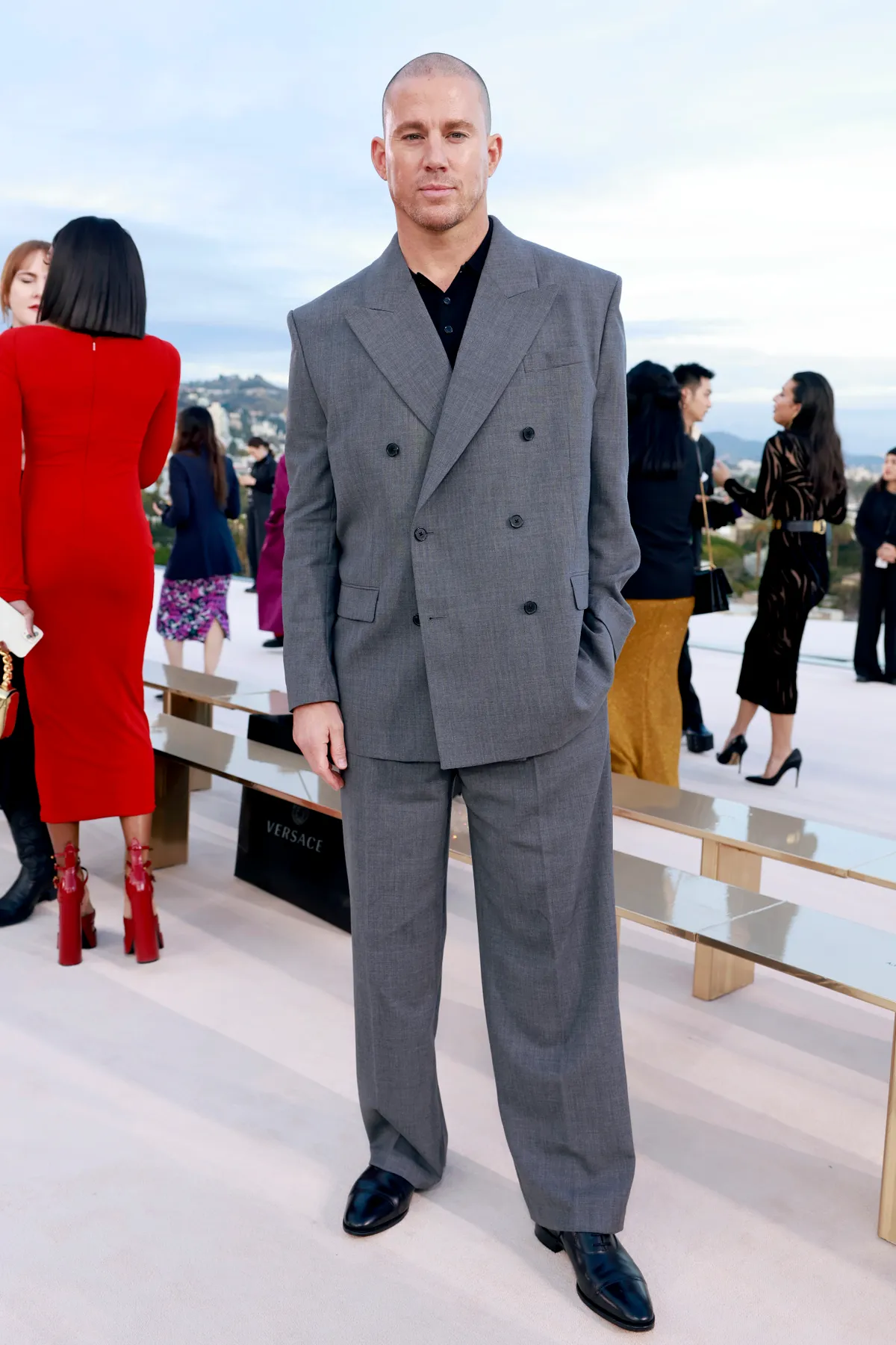 Channing Tatum en el front row de Versace FW23.