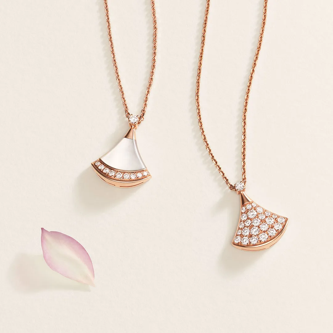 La joyería Dream de Divas está inspirada en la delicadeza de los pétalos, esta es otra forma decirle a mamá: “gracias por todo”.