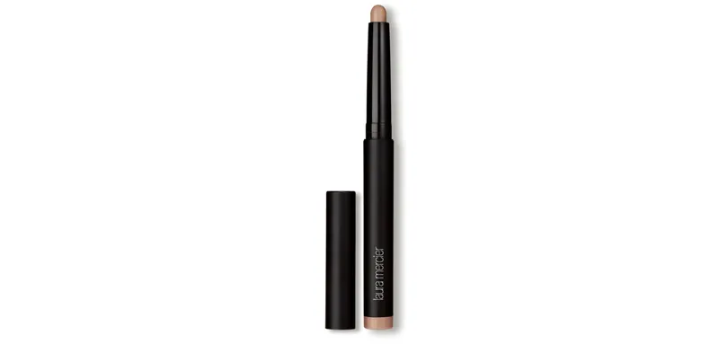 LAURA MERCIER-highlighter-iluminador-maquillaje-sombras-parpados-lipstick-lip look-labios-look-makeup-tiktok.jpg