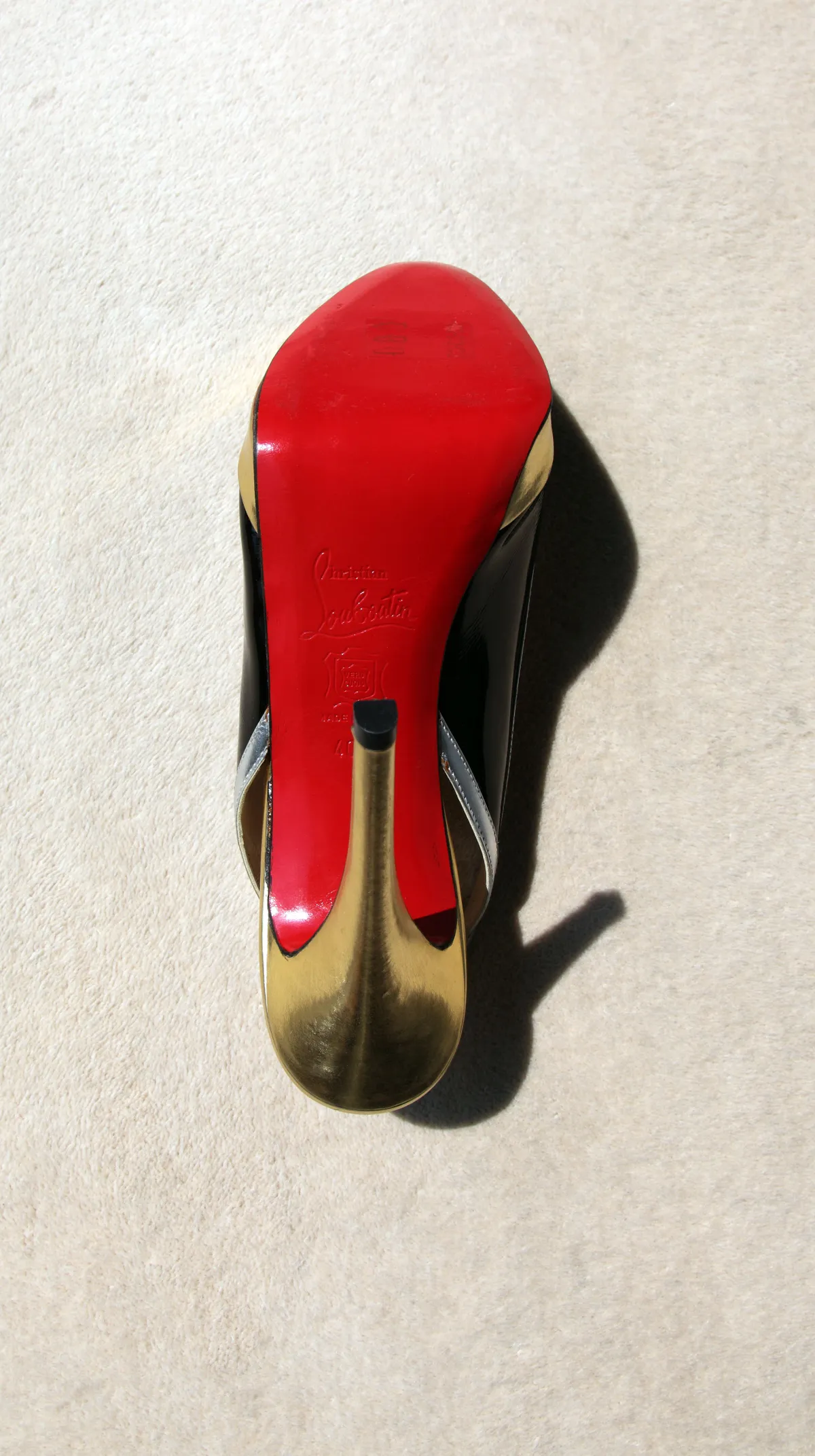 louboutin rojo