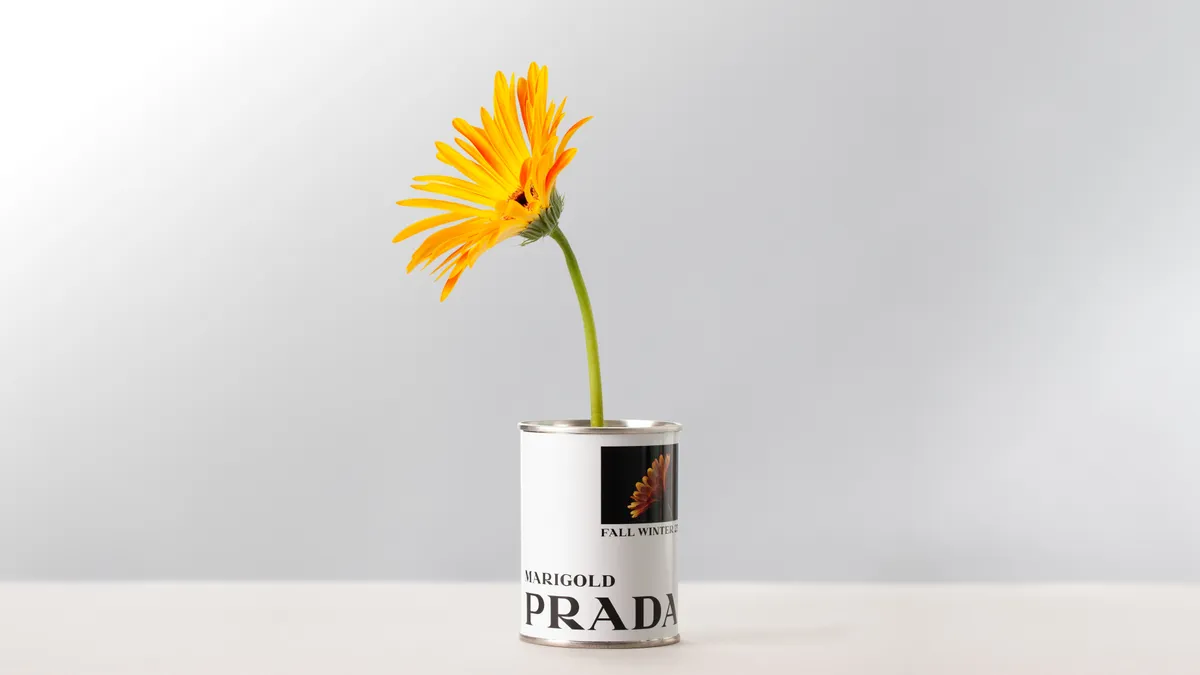 prada flores