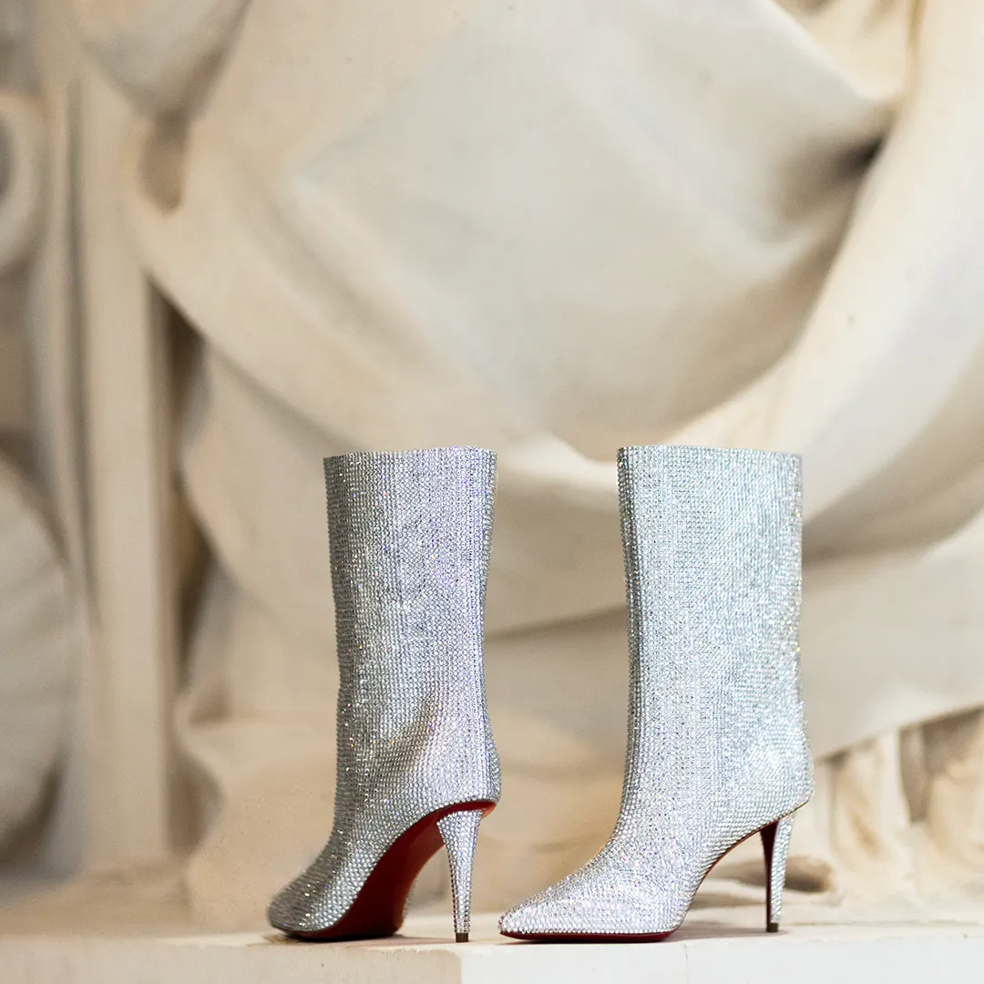 iuliamatei_louboutin_products_1080x1080px_0017_iuliamatei_louboutin_products_-3.jpg