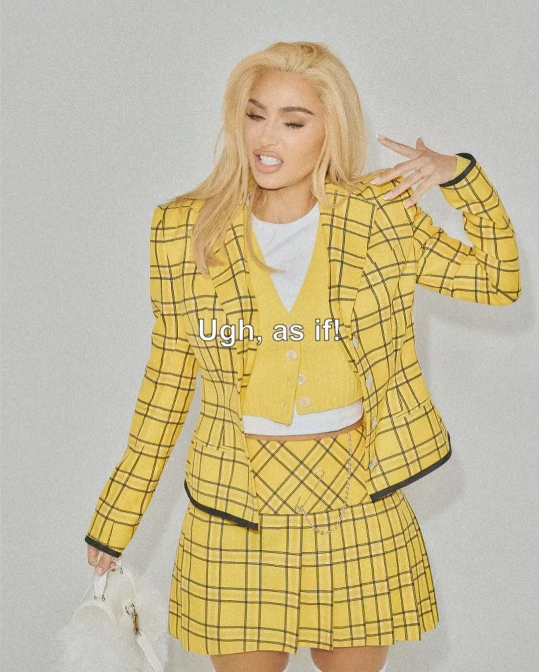 Kim Kardashian se convierte en Cher Horowitz de Clueless.
