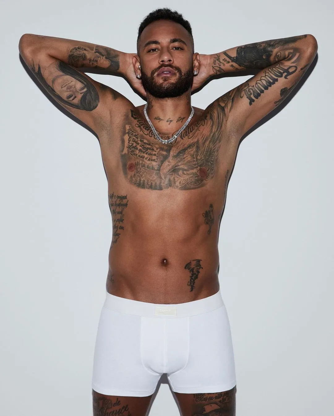 skims-mens-Neymar Jr. protagoniza el lanzamiento de Skims Mens.