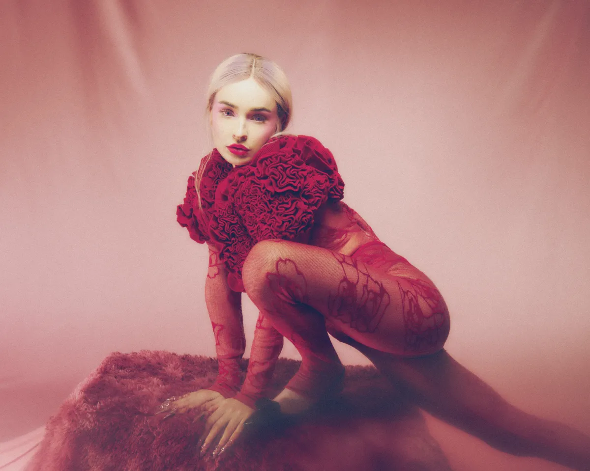 ELLE-262-KIMPETRAS005.jpg