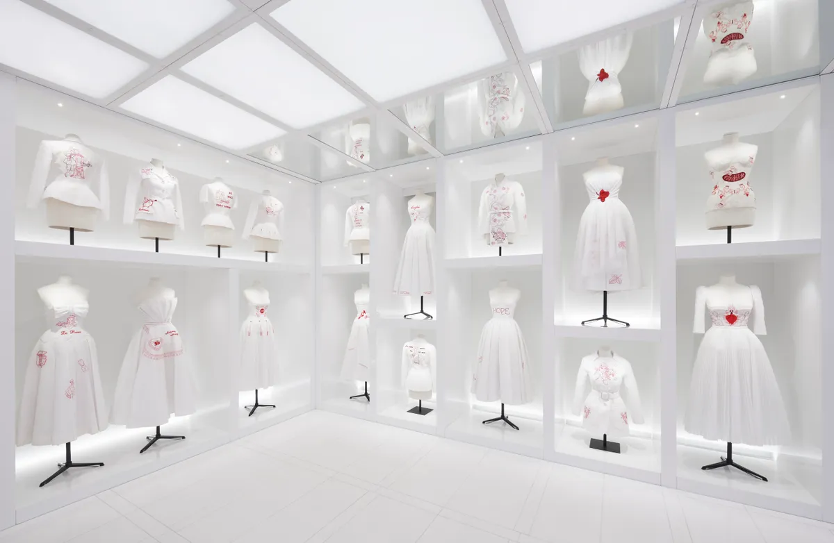 dior elina chauvet galerie dior