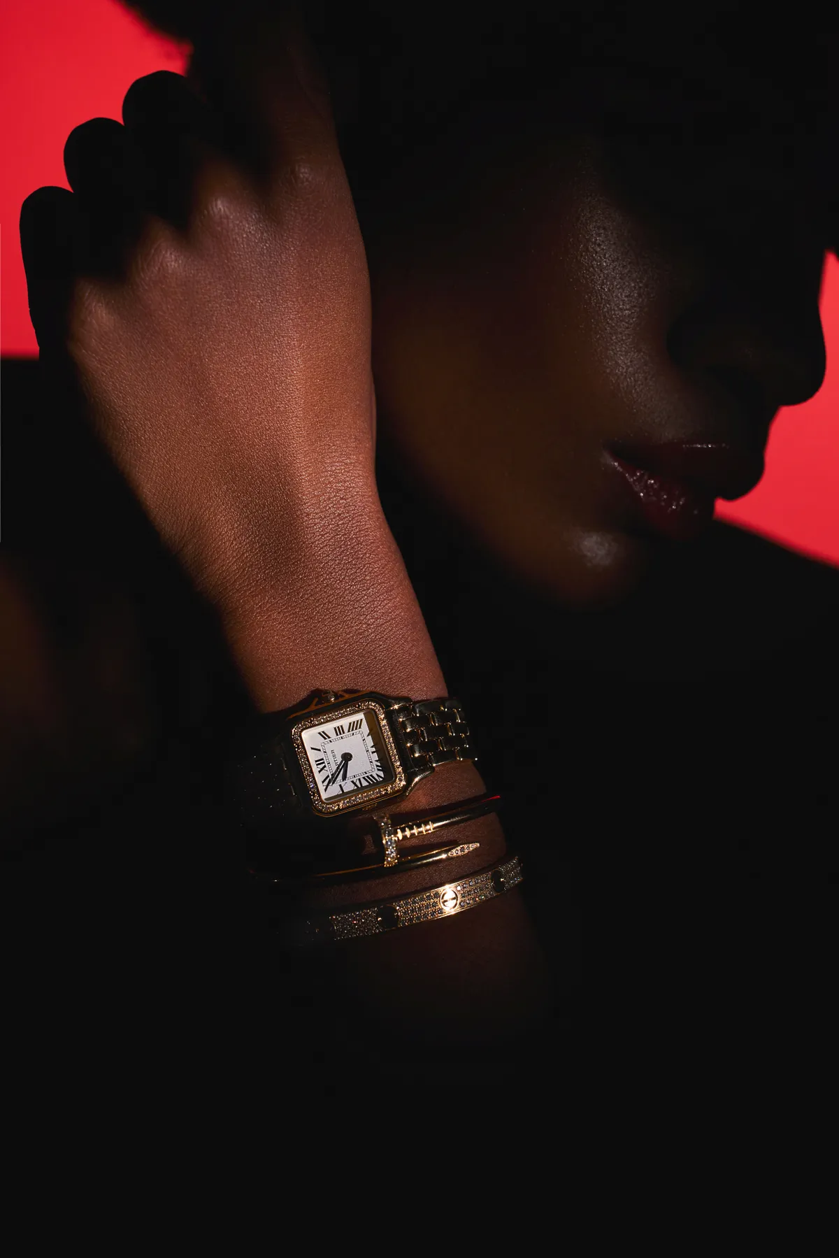 Joyas, CARTIER. Reloj, Panthère; Pulsera, Juste Un Clou; Brazalete, Love.