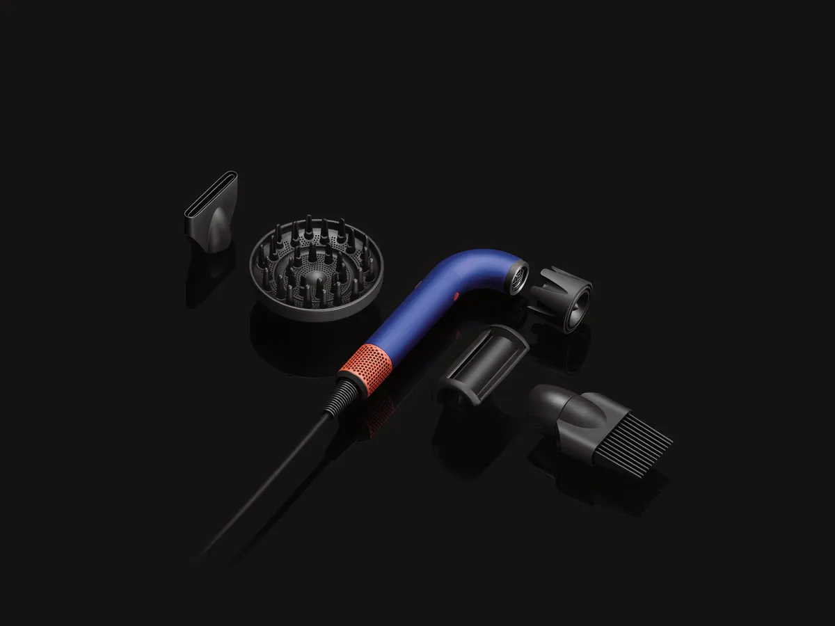 HD05-D_VIBLCTPOR_097-CMYK-FlatLay-3QR-WEST-ToolsX5-A6_REFB.jpg