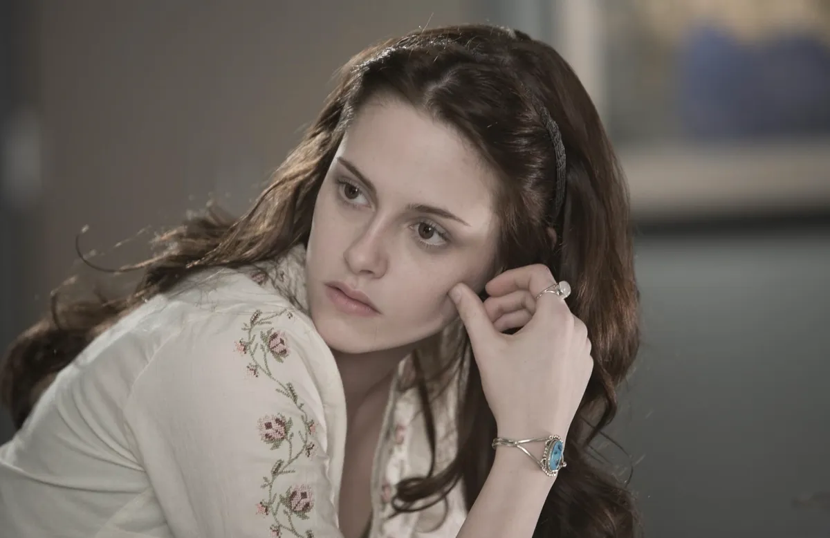 Kristen Stewart como Bella Swan en Crepúsculo (2008)