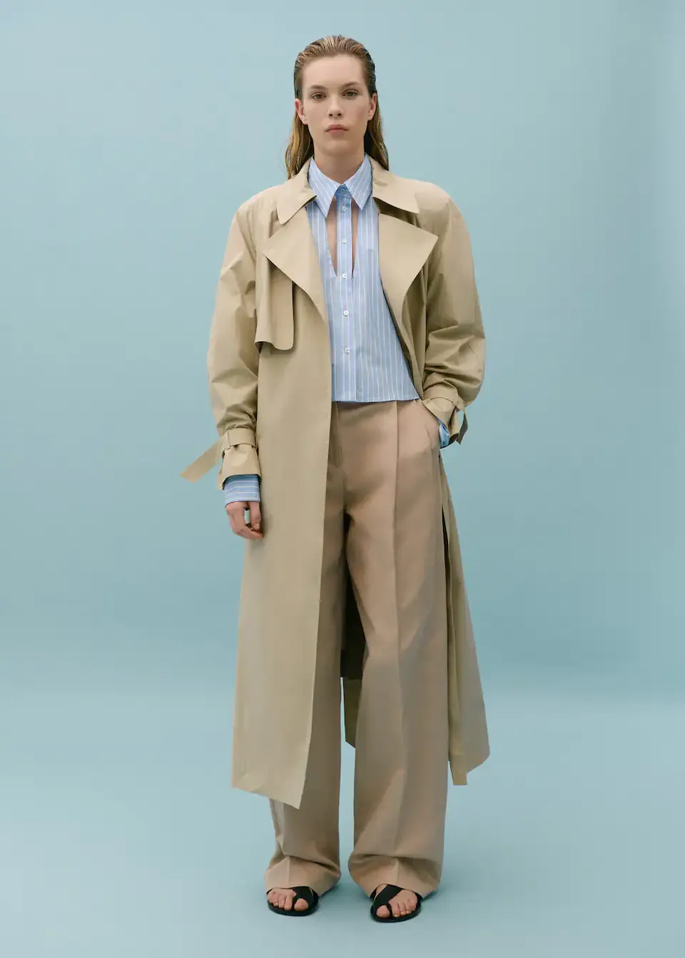 La colección de Victoria Beckham x Mango ya está disponible en México