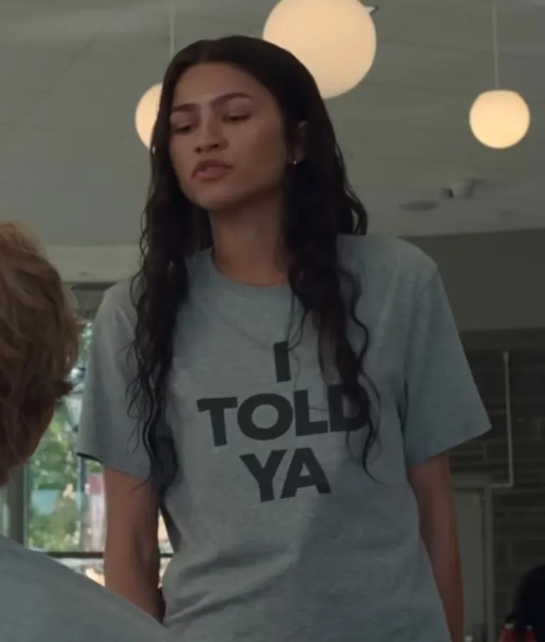 La historia detrás de la playera "I Told Ya" que Zendaya usa en Desafiantes
