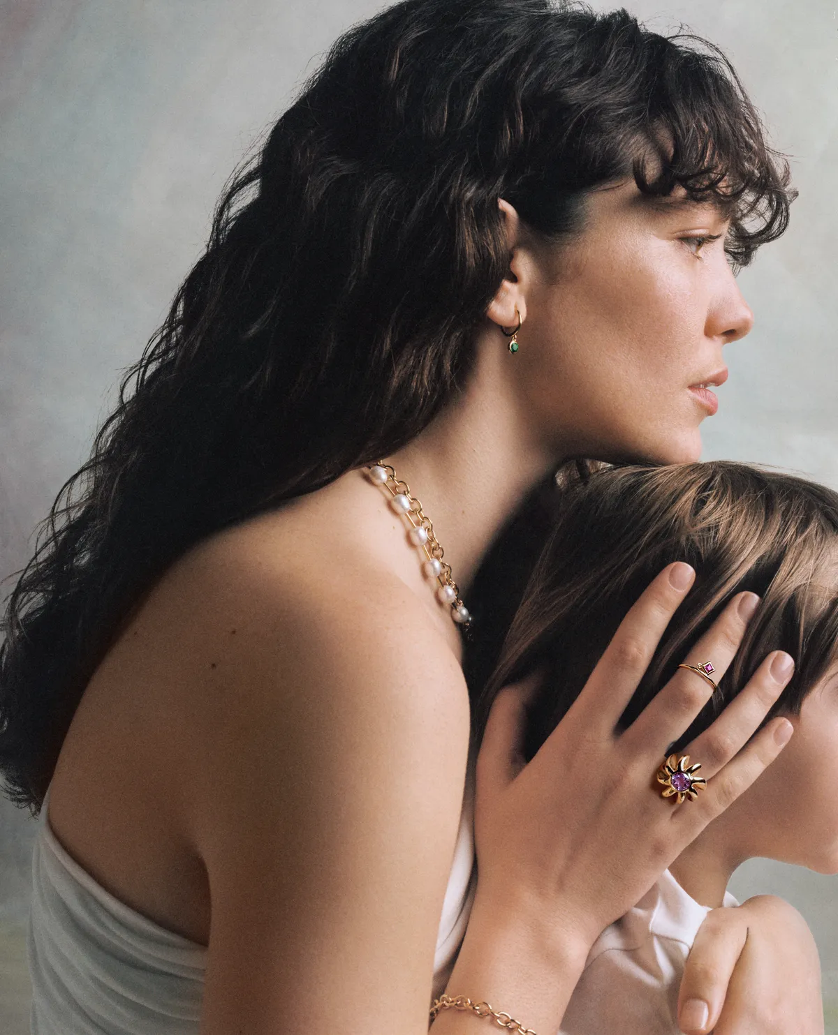 TOUS_MOTHER OF PEARL_IMAGE08.jpg