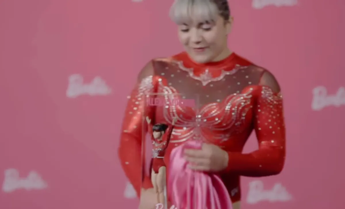 Barbie lanza una muñeca de la gimnasta mexicana Alexa Moreno