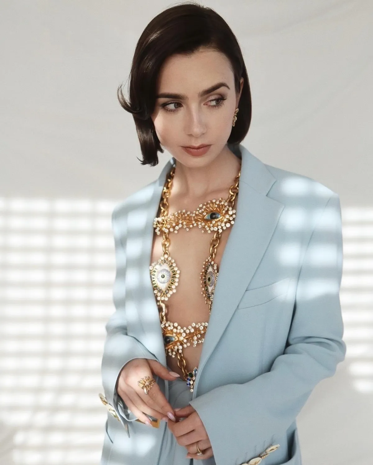 Lily Collins Corte Bob.jpg