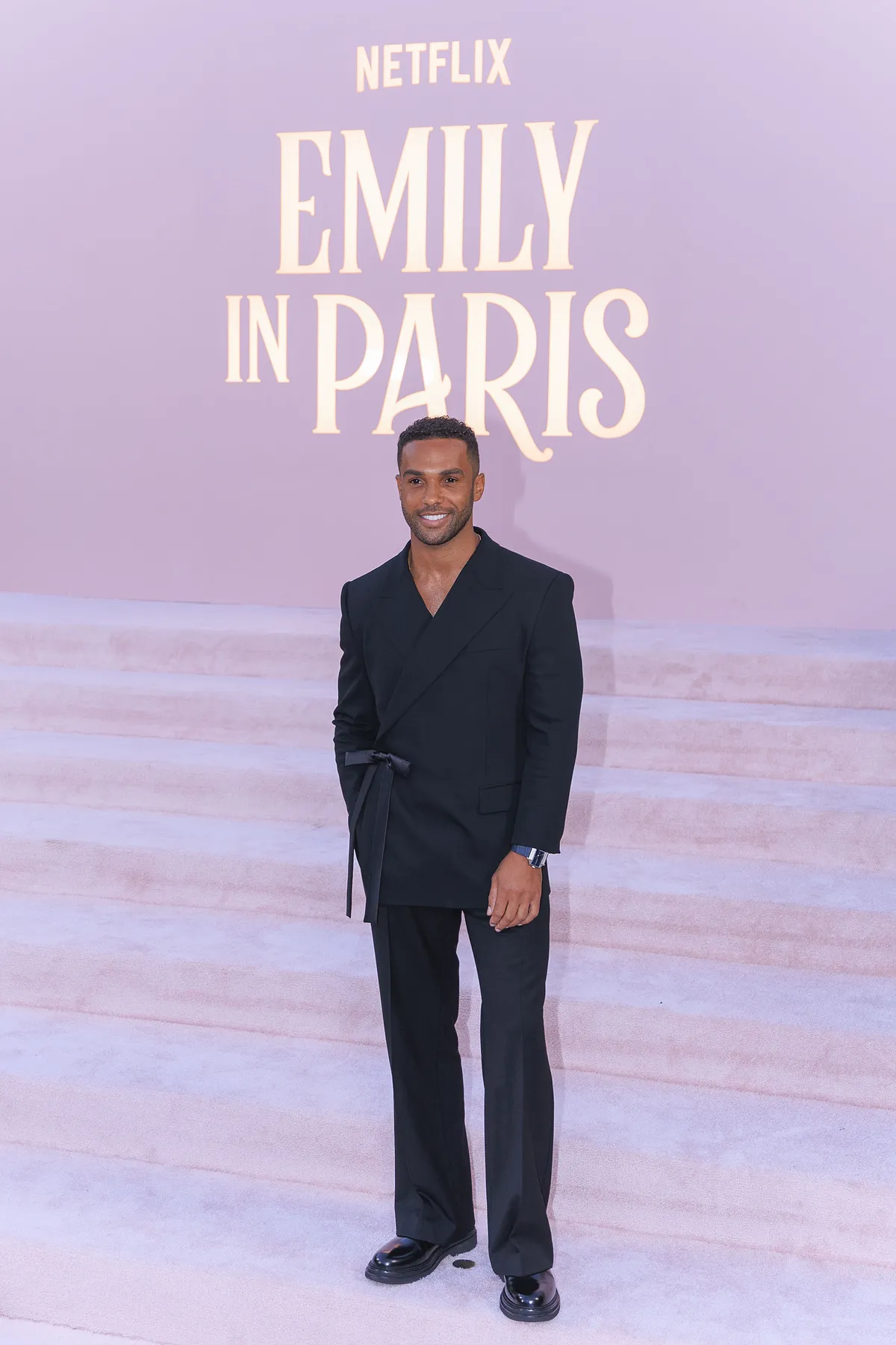 Emily in Paris protagonistas 