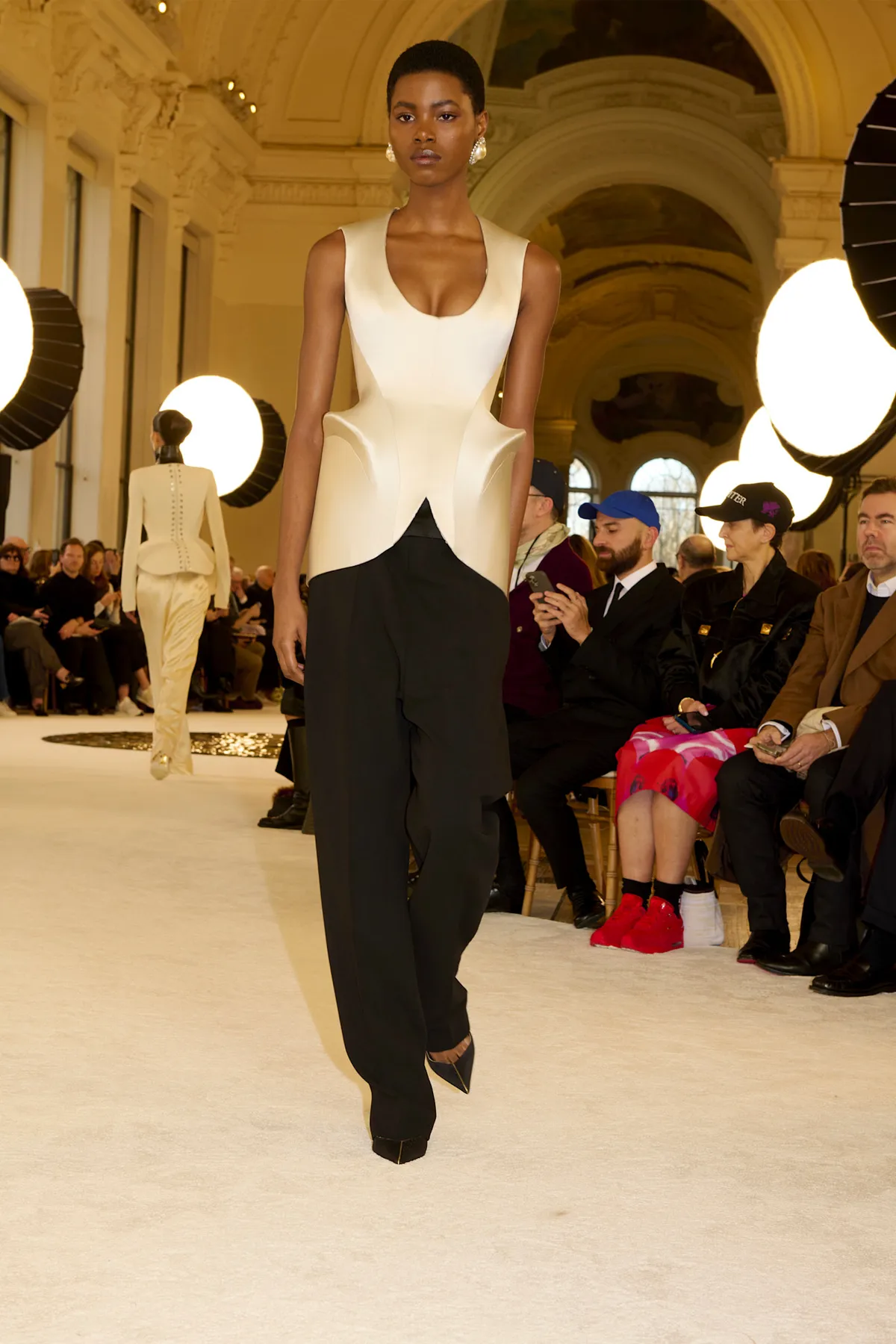 Schiaparelli HC PO S25 021.jpg
