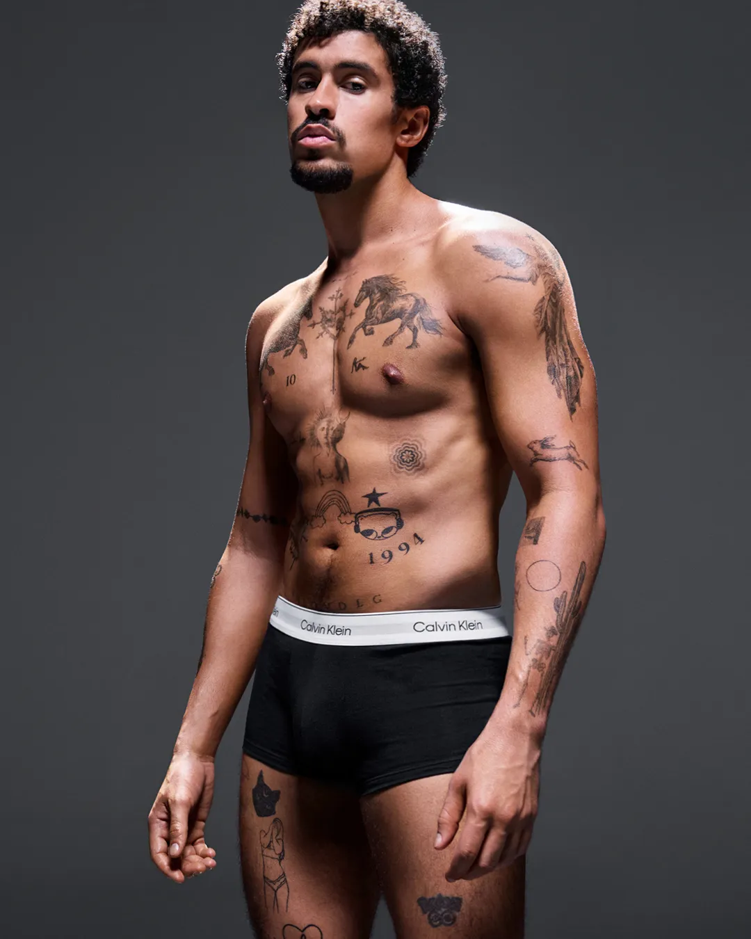 SP25_BAD_BUNNY_PR_no_logo_6.jpg