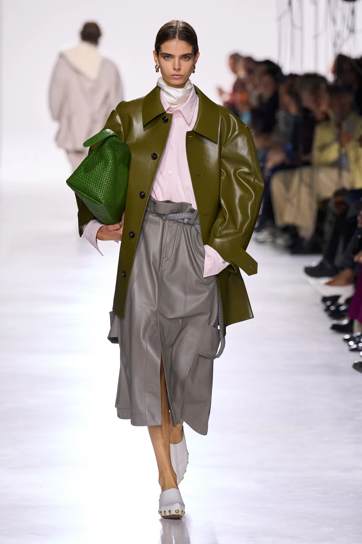 bottega-veneta-louise-trotter
