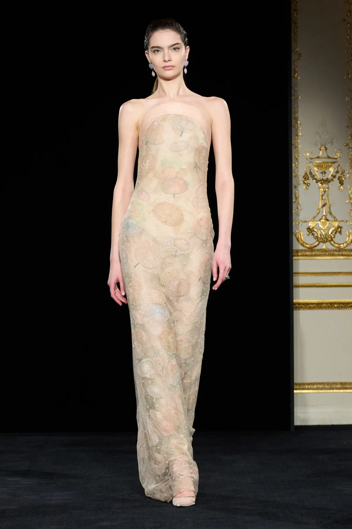 silvana-armani-debut-armani-prive