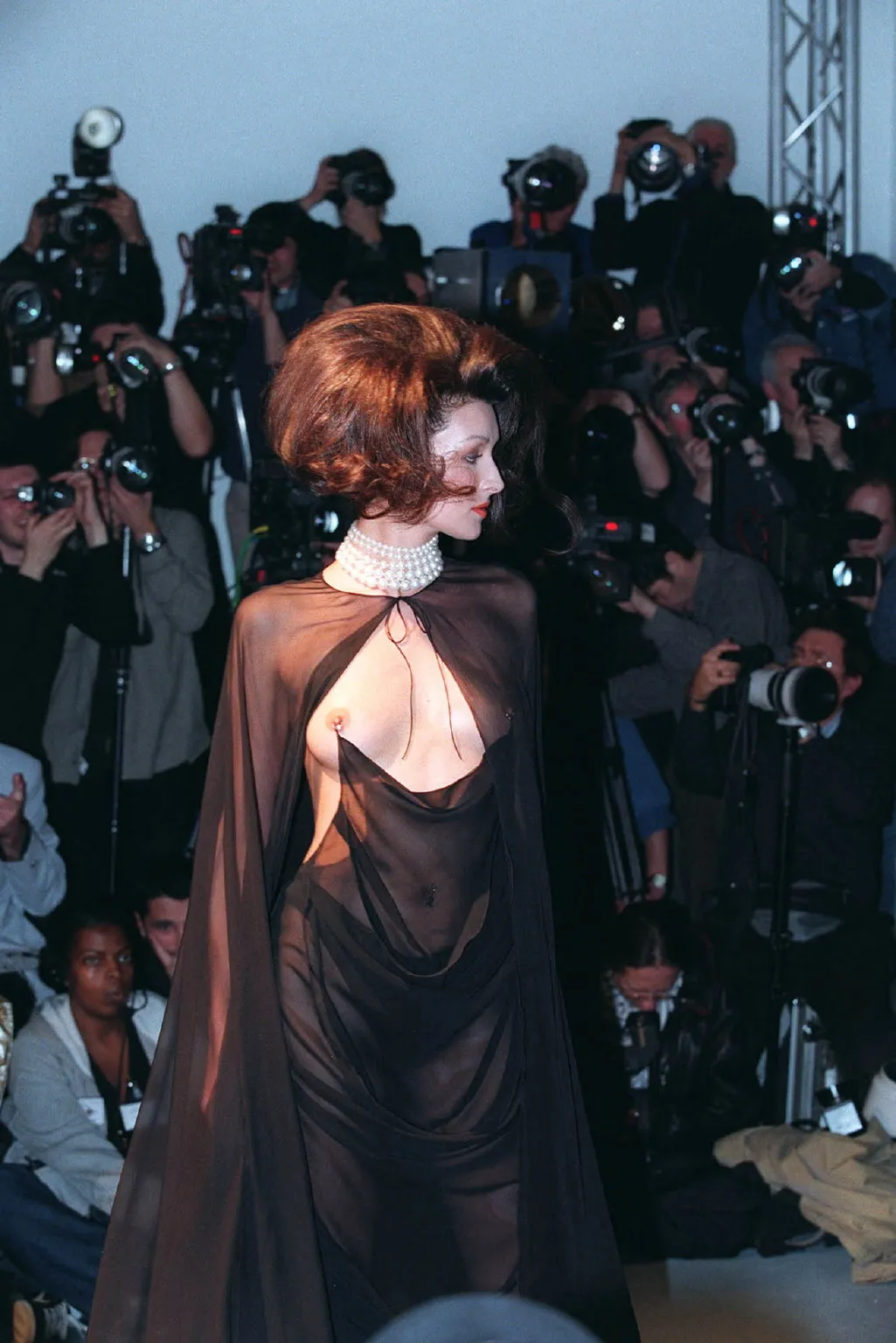 THIERRY MUGLER FASHION SHOW