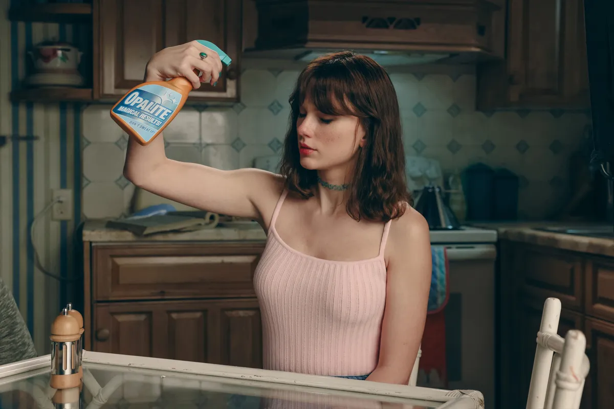 opalite-taylor-swift-video