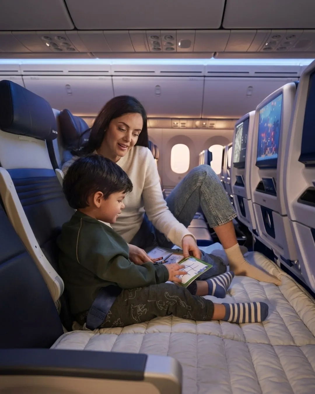 relax-row-united-airlines-cama