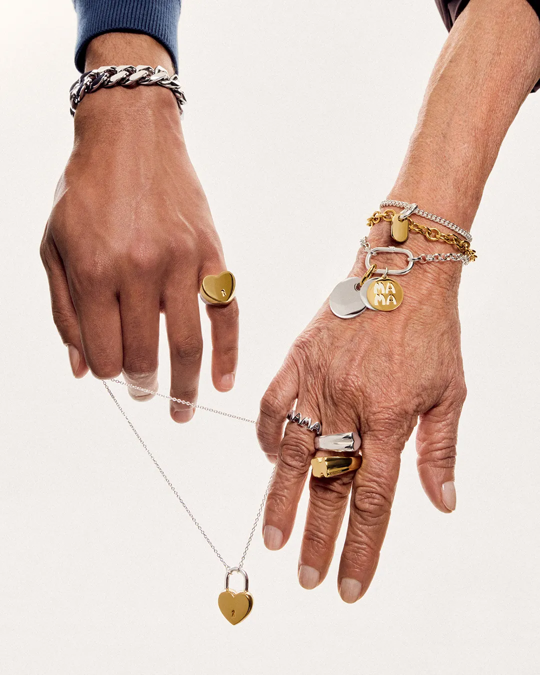 260226_TOUS_Mothers_Day_DROP_01_PULSERA_0203 D1_sRGB_4-5.jpg